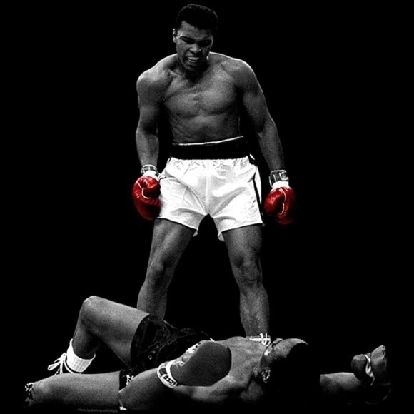 Mohammad Ali Knocked Out graphic black T-shirt size large - Picture 6 of 6